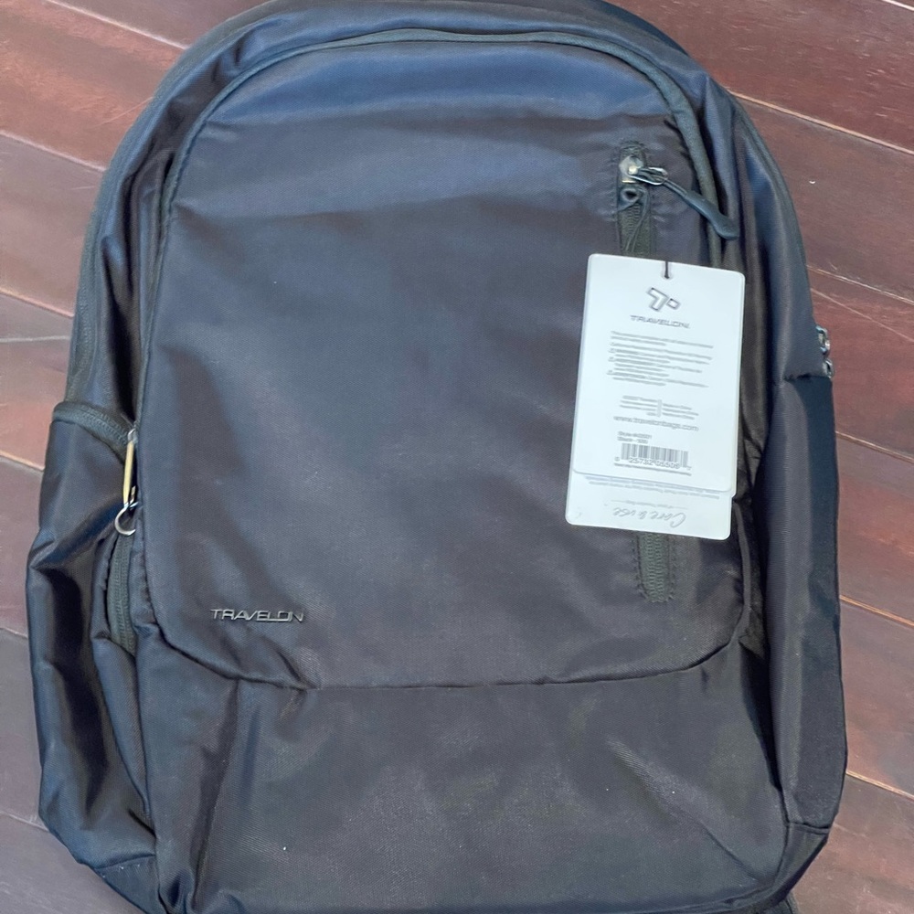 NWT Travelon 5-Point Anti-Theft Security Bag Backpack Urban Collection Black